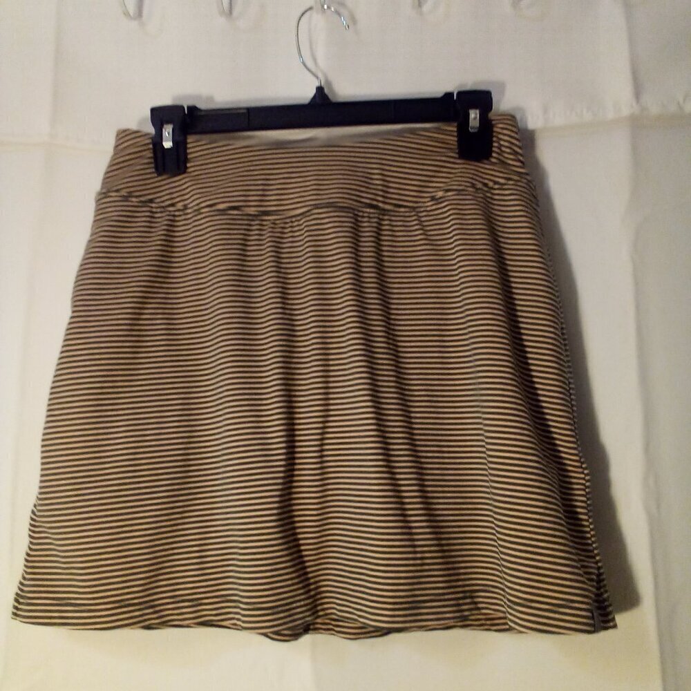 Title Nine Skort Women S Skirt with Shorts Active Athletic Stripe Pink Gray